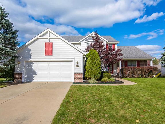 2nd image of 5494 W Heathwood Dr SE