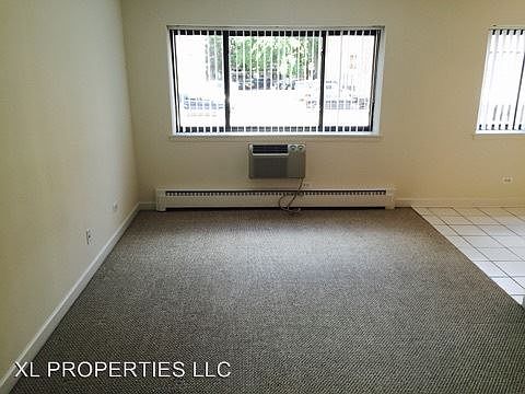 1st image of 5423 N Winthrop Ave APT 208