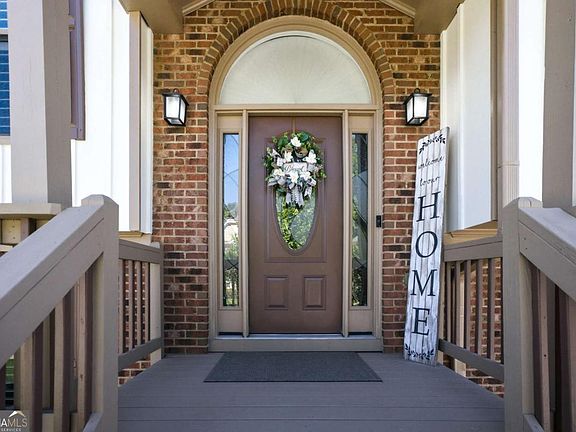2nd image of 2036 Peach Shoals Cir
