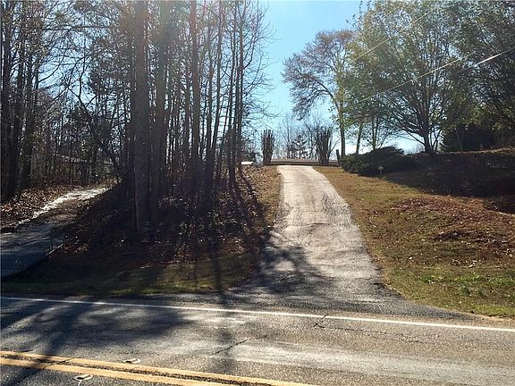 5th image of 5372 Old Winder Hwy