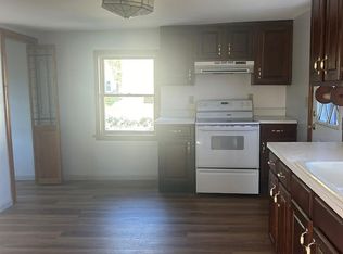 236 Robert St, Nanticoke, PA 18634