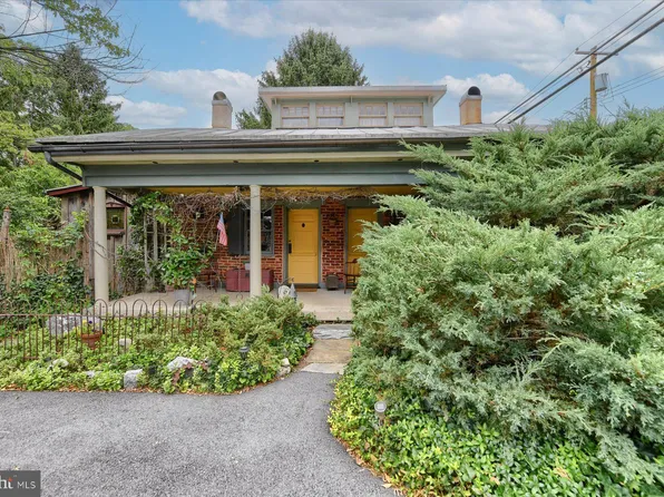 430 N Hanover St, Hershey, PA 17033