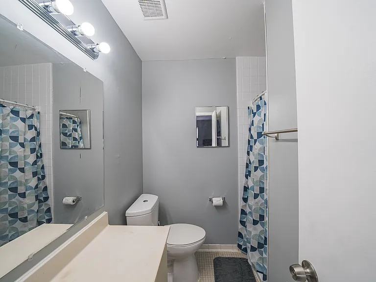 19044 Mills Choice Rd #6 — Photo 32