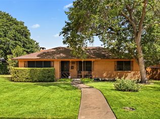 1011 Whitestone Ln, Dallas, TX 75232