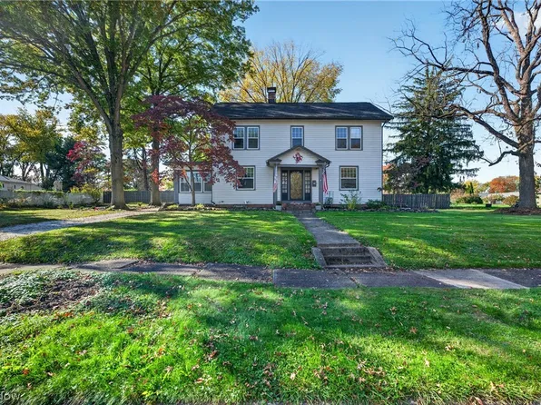 445 19th St NW, Massillon, OH 44647