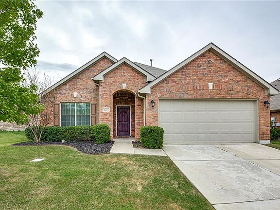 2nd image of 2224 Castle Creek Dr