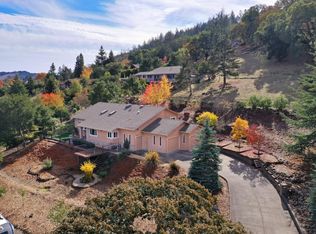 410 Oak Mesa Ct, Santa Rosa, CA 95409