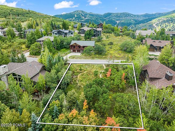 5th image of 1518 Aerie Dr Lot 30