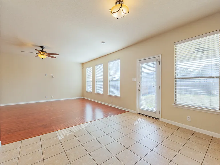 13910 Bella Donna — Photo 25