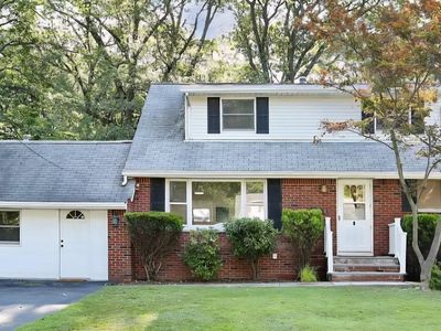 6 Burgundy Ln, New City, NY, 10956