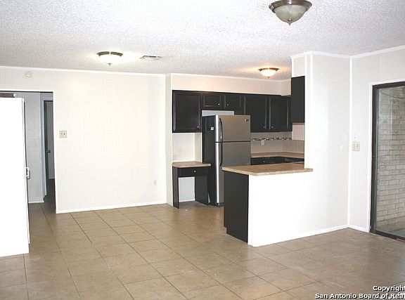 5th image of 7006 Forest Moss St
