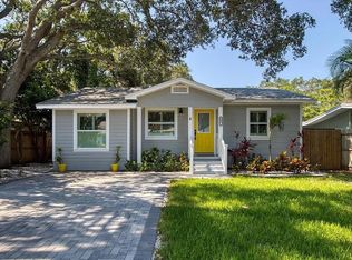 721 Bay St, Dunedin, FL 34698