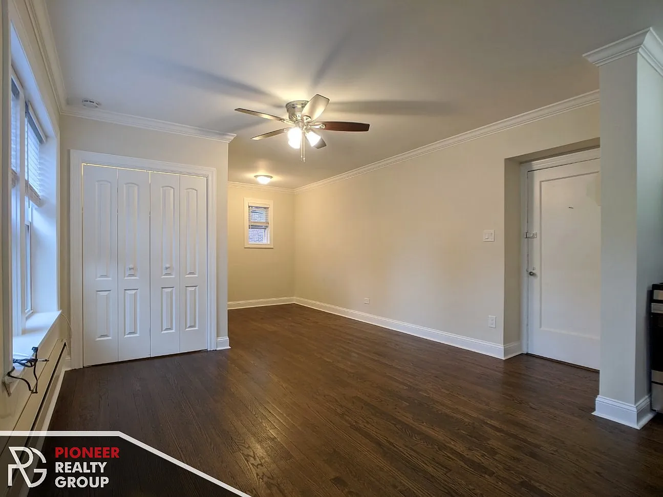 Studio, 400 sqft, $2,045 — Photo 2