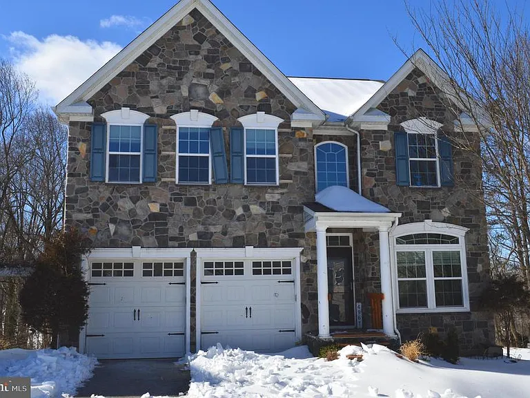 4967 Windpower Way — Photo 2
