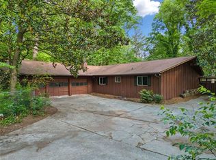 5800 Mitchell Rd, Sandy Springs, GA 30328