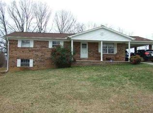 1880 Rosa Cir, Morristown, TN 37814