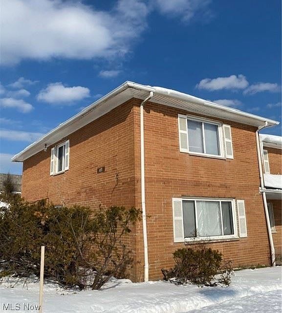 1st image of 4871 Banbury Ct APT 26A