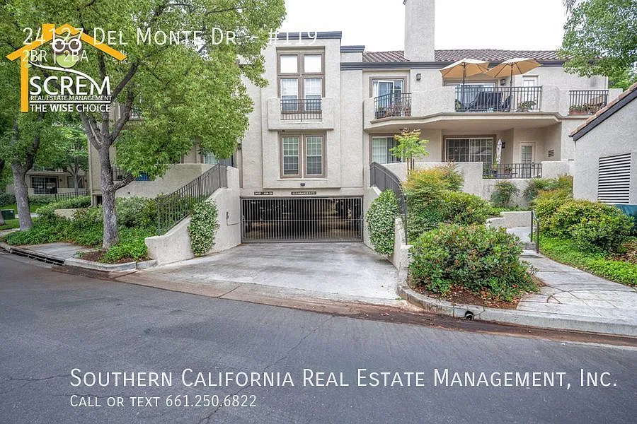 Lower Two Bedroom Condo in Valencia — Photo 1