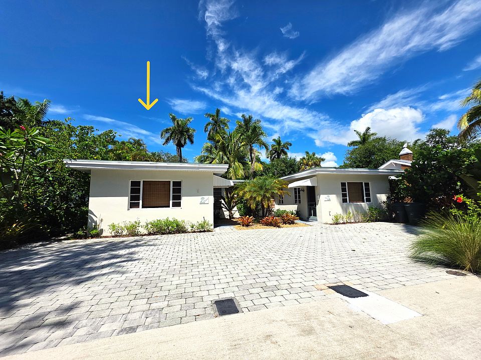 Private parking in front of the house