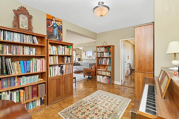 Sold by Compass | media 28