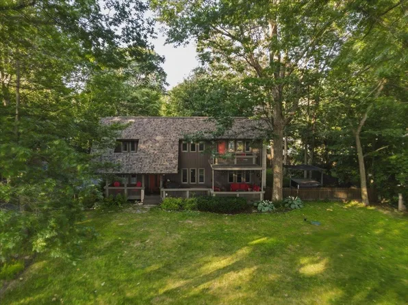 243 Biscayne Heights, Colchester, VT 05446