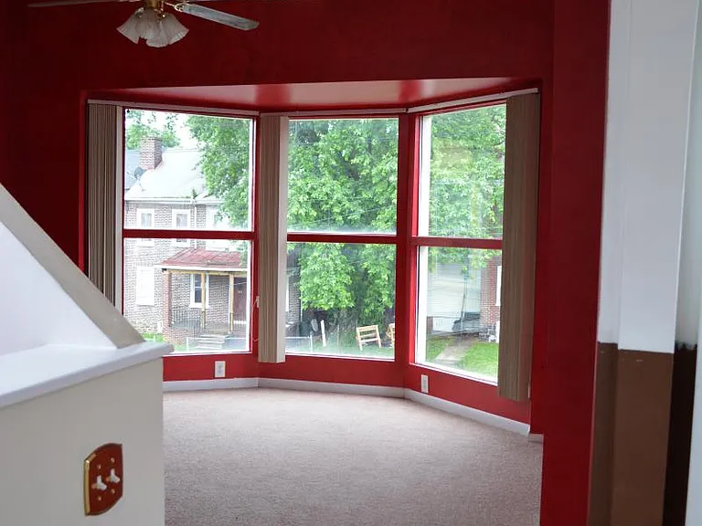 122 N Broom St #SINGLE HOUSE — Photo 8