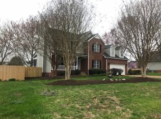 2984 Iroquois Dr, Thompsons Station, TN 37179