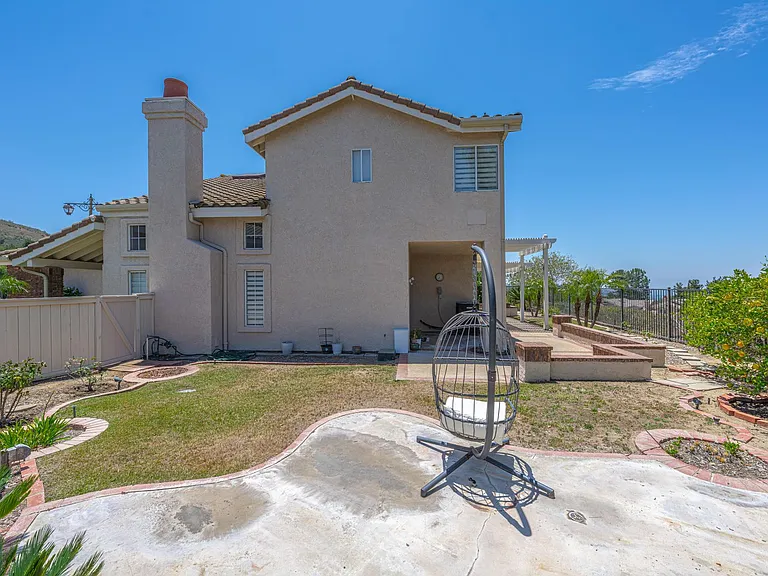 1011 S Mountcrest Ct — Photo 38