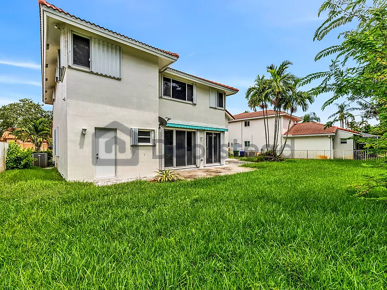 1120 NW 179th Ave — Photo 42