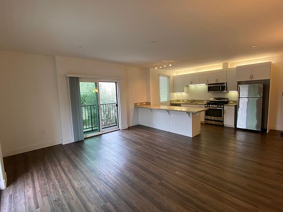 3rd image of 4142 Adams Ave APT 203