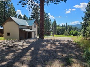 178 High St, Sumpter, OR 97877