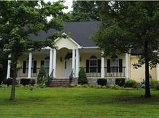 3113 52e Hwy, Bethpage, TN 37022