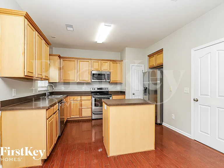 2136 Burton Run Rd — Photo 9