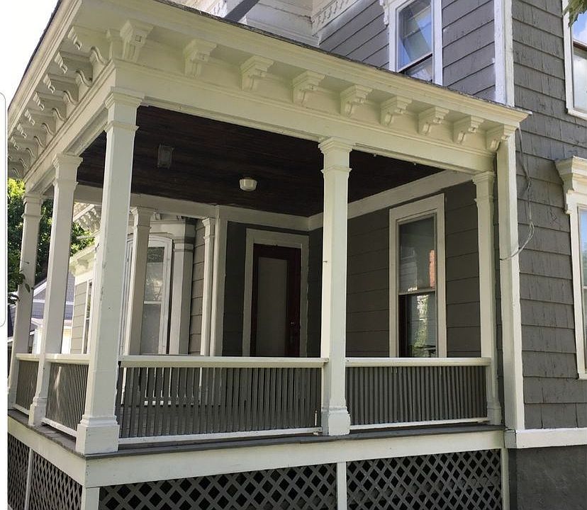 2nd image of 11 Reynolds Ave Room 4