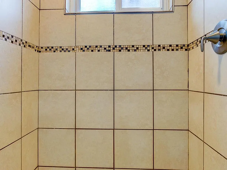 6916 New Hampshire Ave — Photo 24
