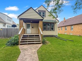 4672 North 40th STREET, Milwaukee, WI 53209