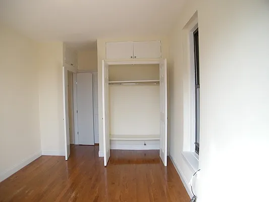 Rented by Vickers Realty | media 7