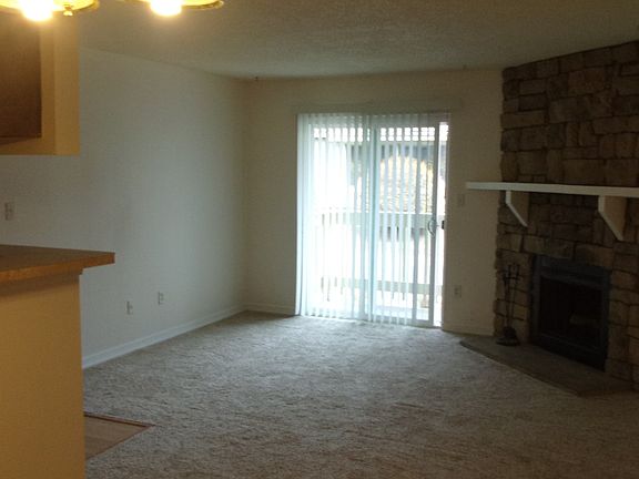 3rd image of 4400 S Quebec St #104-T