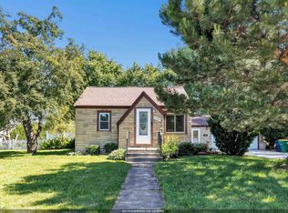 1528 7th St, Green Bay, WI 54304