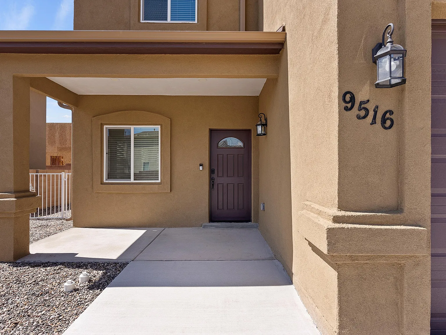 5 bed, 2.5 bath, 2183 sqft, $2,600 — Photo 3