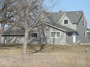 10702 755th Ave, Glenville, MN 56036