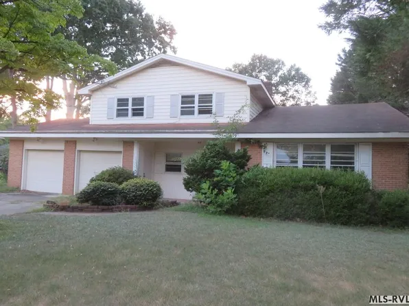 111 Woodland Rd, Roanoke Rapids, NC 27870