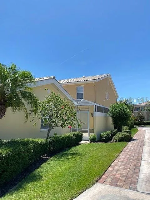 2 bed, 3.0 bath, 1846 sqft, $3,000 — Photo 2