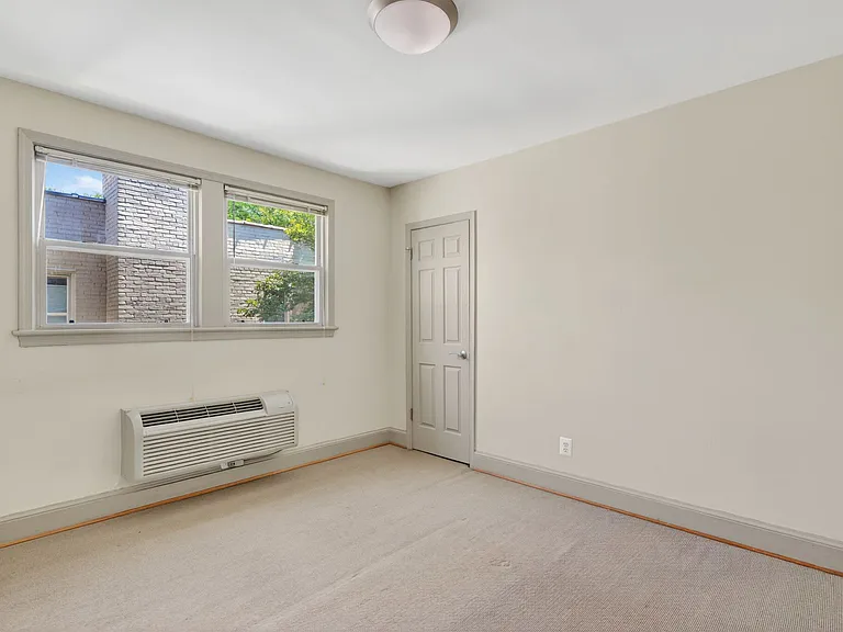 1361 K St SE #303 — Photo 9