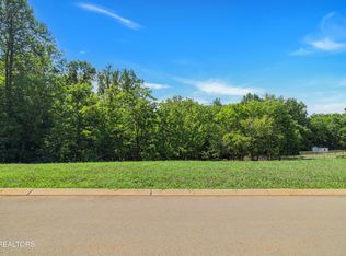 623 Farm Of The Smokies Way, Maryville, TN 37804