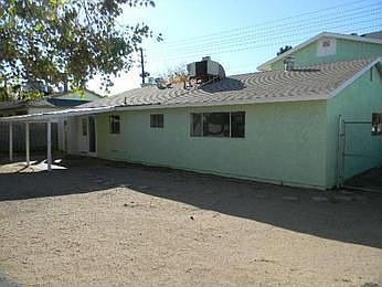 5th image of 409 Lorenzi St