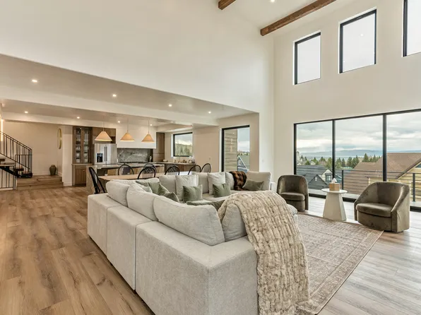 681 N Lochwood Vw, Garden City, UT 84028