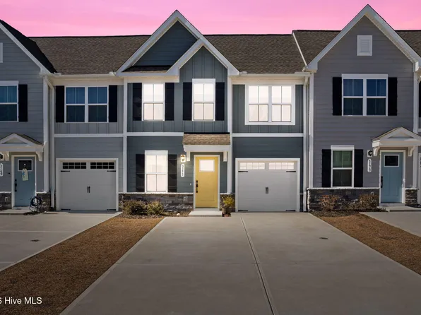 3171 Edgehill Drive, Navassa, NC 28451