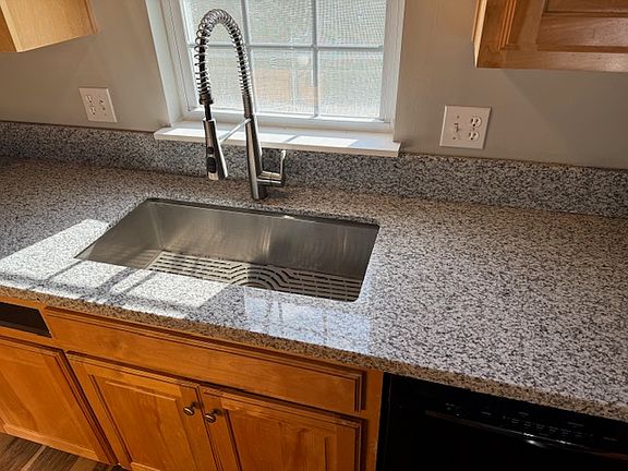 New granite counters!