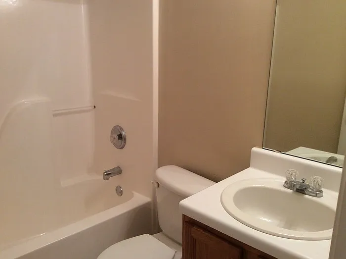 2266 Stroud Rd — Photo 9